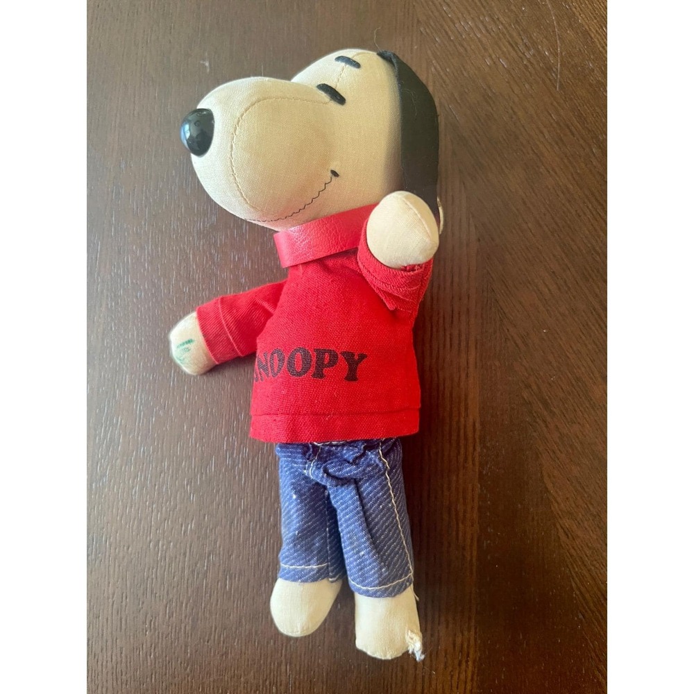 Vintage 1968 Snoopy Determined Productions Rag Doll Plush Red Shirt Blue Jeans